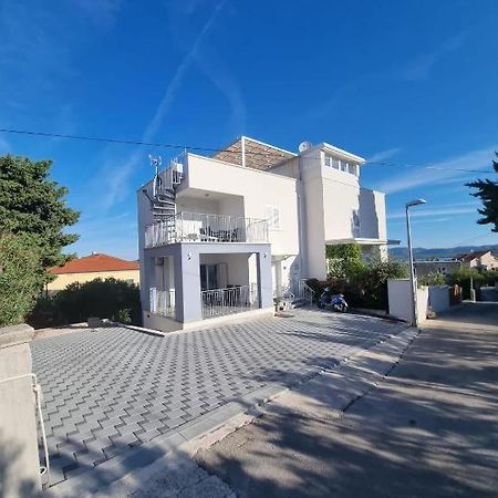 Matoc Apartments Murter Exterior foto